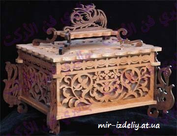 Шкатулка с Химерой из фанеры