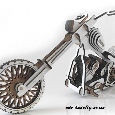 Мотоцикл Харлей-Дэвидсон из фанеры