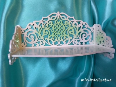 Полочка широкая узорная из фанеры