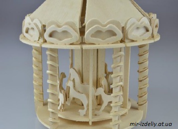 Карусель из фанеры