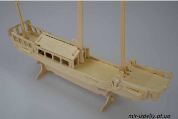 Баркас из фанеры