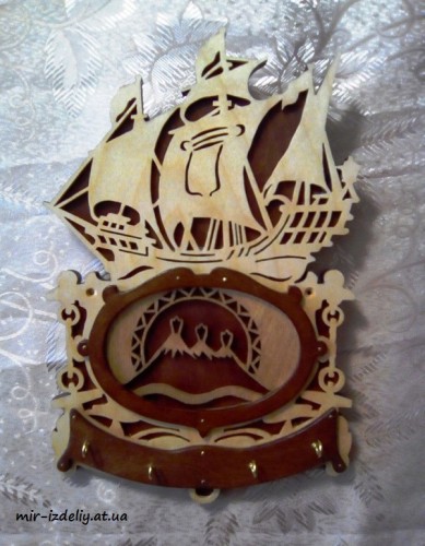 Два зеркала: Кораблик и фонарь из фанеры