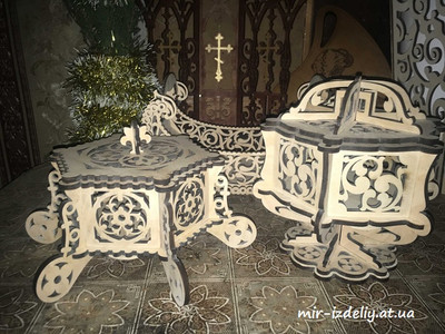 Шкатулка 6ти гранная на круглых ножках из фанеры