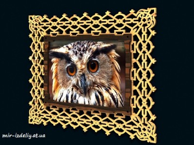 Фоторамка квадратная с мелким узором из фанеры