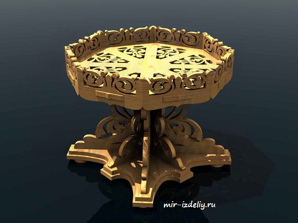 Ваза с небольшим бортиком из фанеры