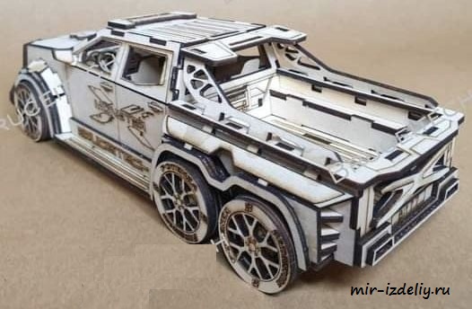 Сложный пикап из фанеры