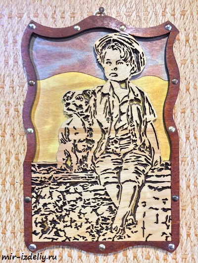 чертеж панно мальчика с собакой для выпиливания лобзиком