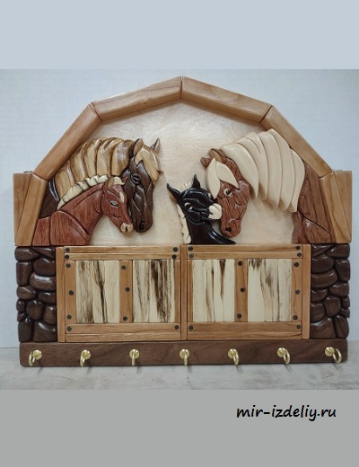 Чертеж: Ключница лошади, интарсия из фанеры для выпиливания лобзиком